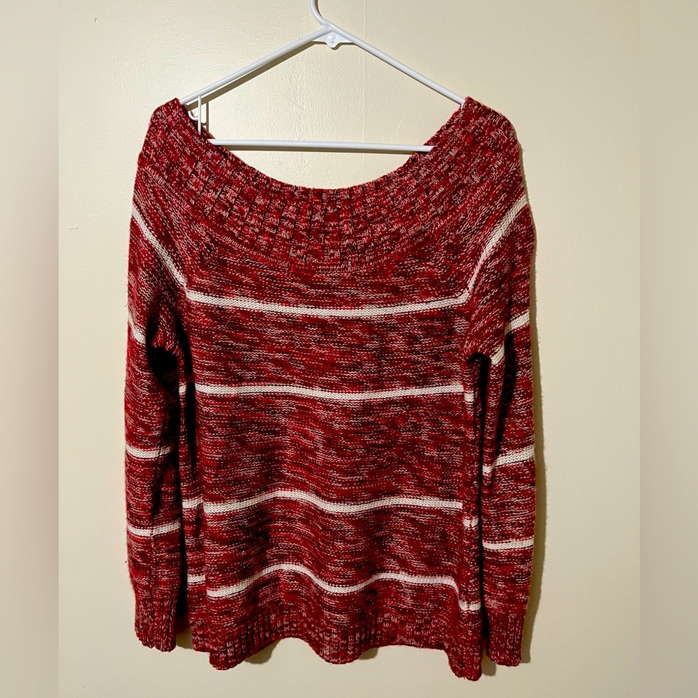 Women’s red and white long sleeve sweater